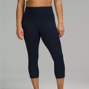 NWT Lululemon Swift Speed HR Crop 21"